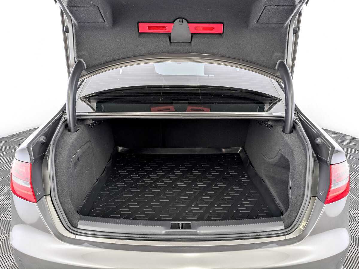 Купить Audi A4, 2015, 136 834 км.. Фото: #9