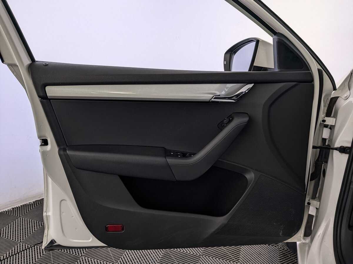 Купить Шкода Октавия, 2016, 213 767 км.. Фото: #18