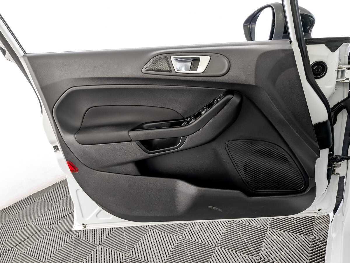 Купить Форд Фиеста, 2017, 87 177 км.. Фото: #18