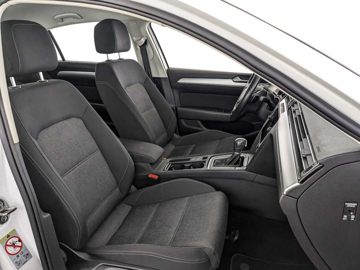 Купить Volkswagen Passat, 2019, 43 971 км.. Фото: #20