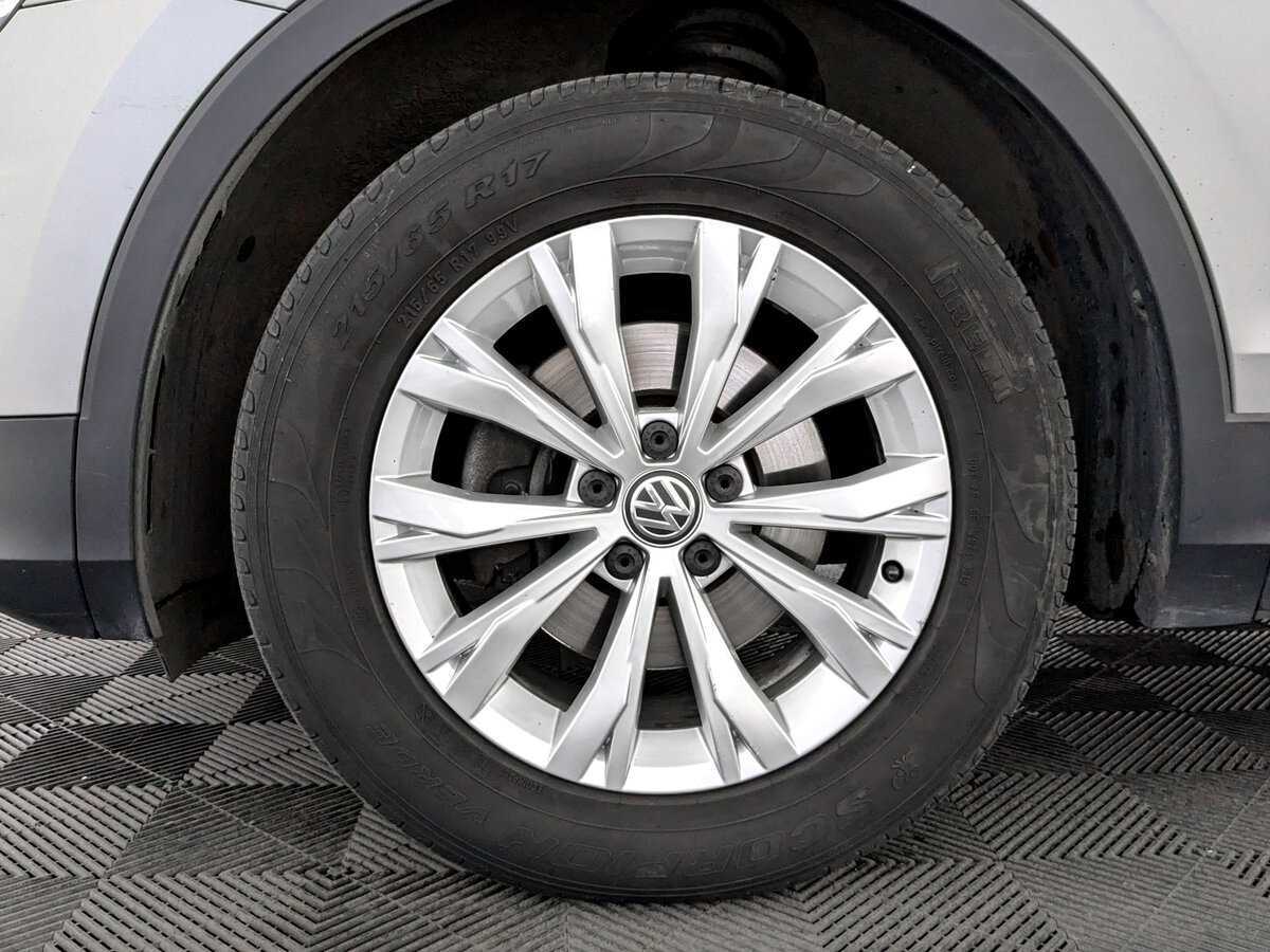 Купить Volkswagen Tiguan, 2019, 106 890 км.. Фото: #17