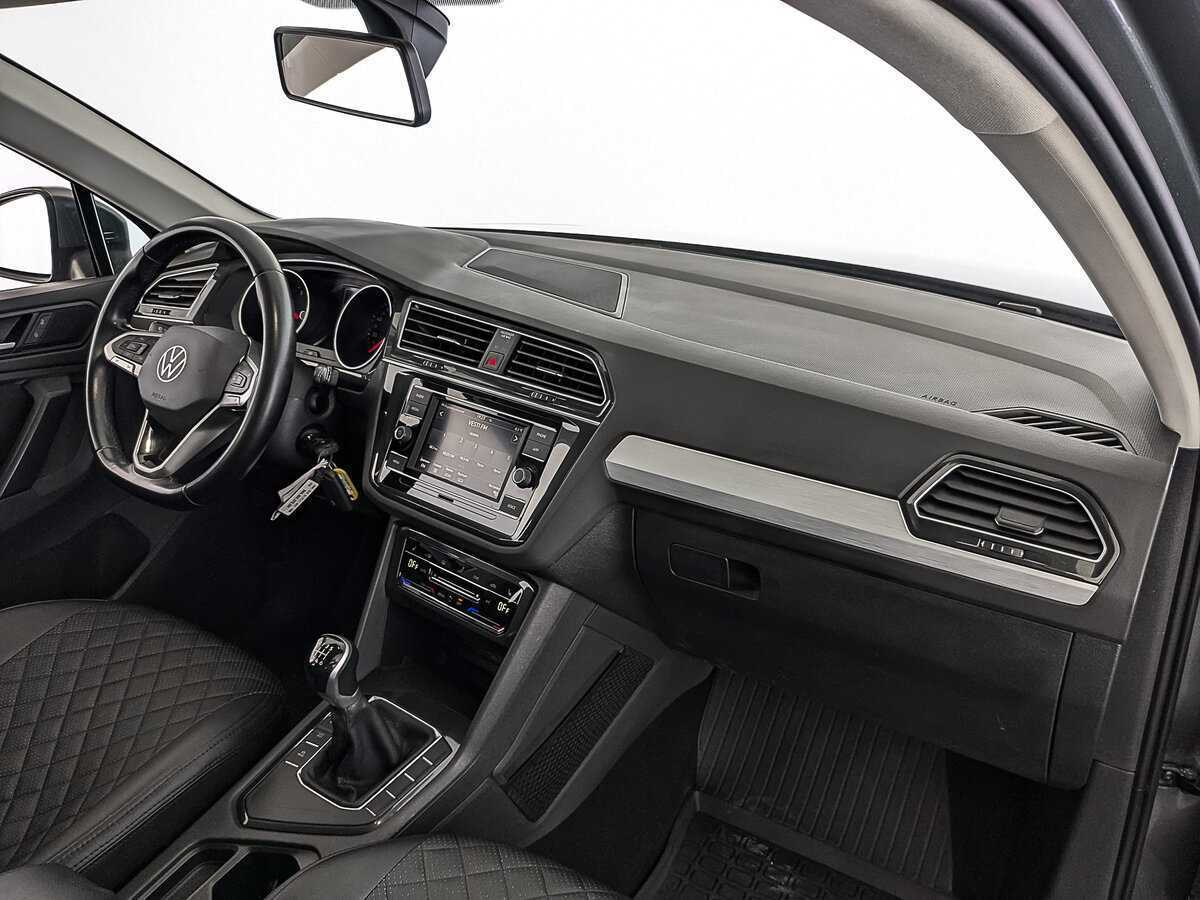 Купить Volkswagen Tiguan, 2021, 157 879 км.. Фото: #10