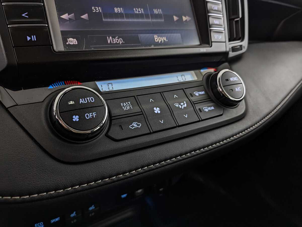 Купить Toyota RAV4, 2017, 62 336 км.. Фото: #22