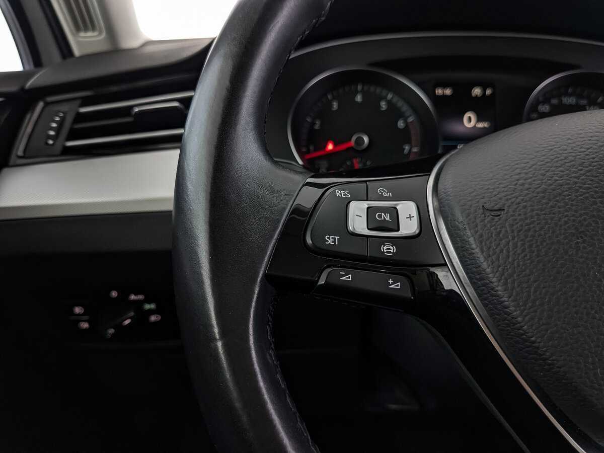 Купить Volkswagen Passat, 2019, 56 357 км.. Фото: #26