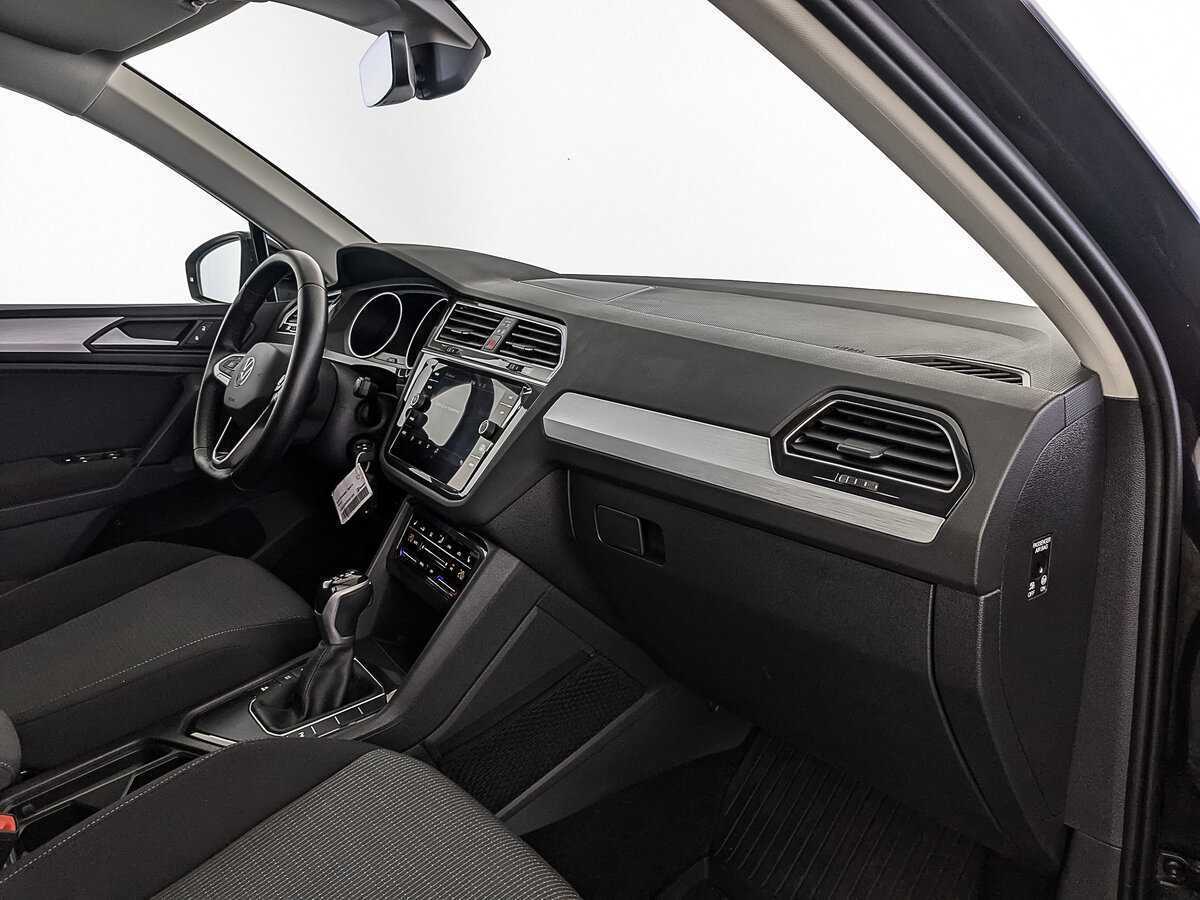 Купить Volkswagen Tiguan, 2021, 79 000 км.. Фото: #12
