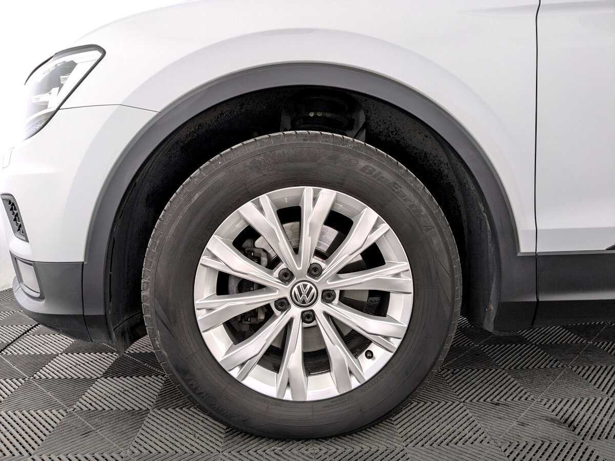 Купить Volkswagen Tiguan, 2020, 66 384 км.. Фото: #17