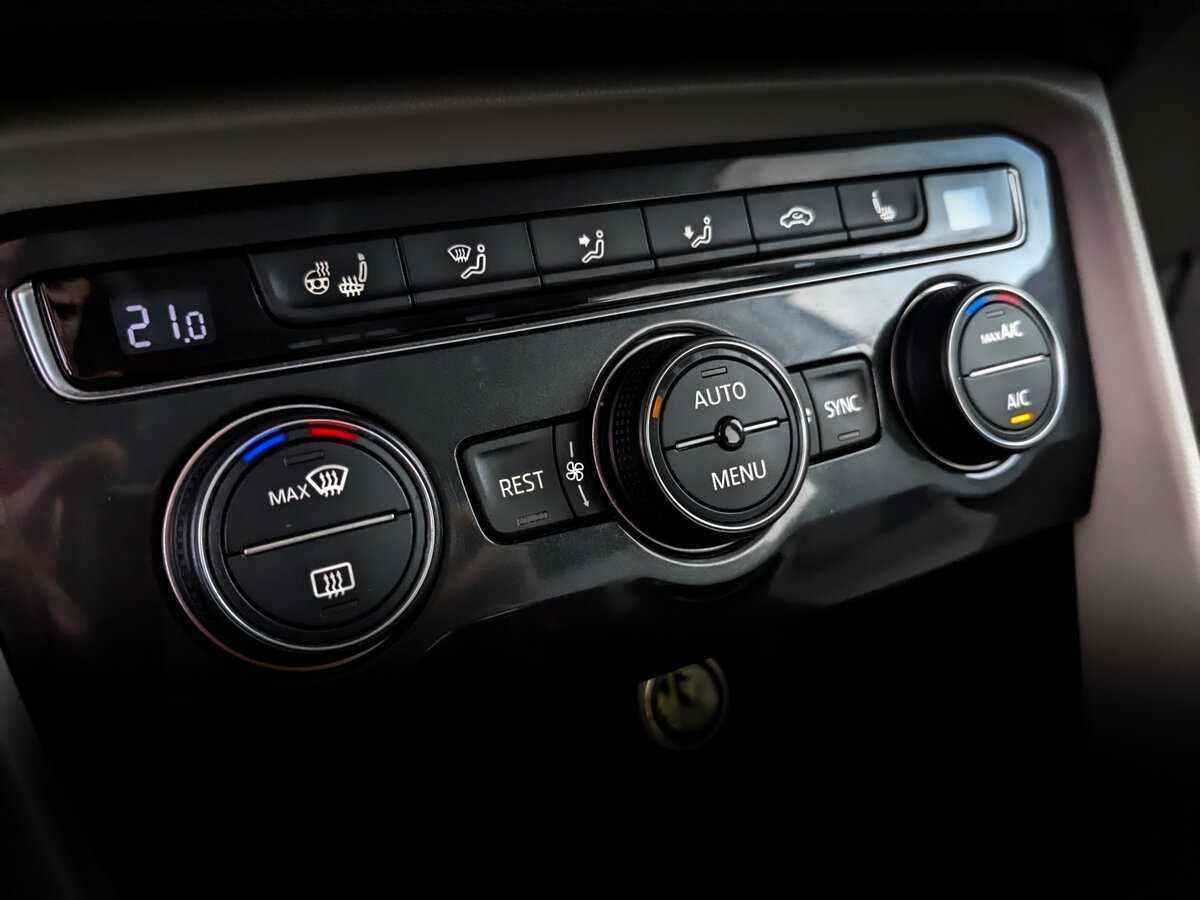 Купить Volkswagen Tiguan, 2017, 213 417 км.. Фото: #24