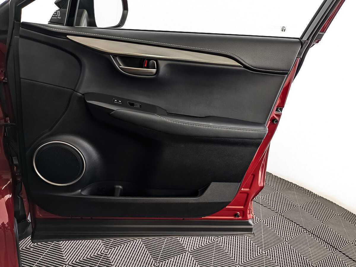 Купить Lexus NX, 2017, 113 349 км.. Фото: #24