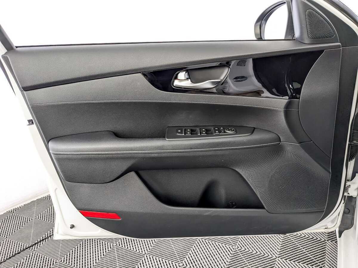 Купить Kia Cerato, 2021, 45 100 км.. Фото: #18