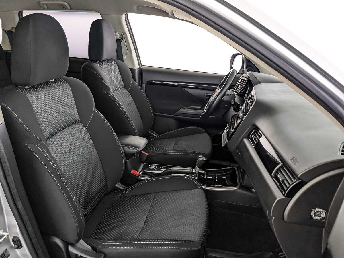 Купить Mitsubishi Outlander, 2019, 71 433 км.. Фото: #23
