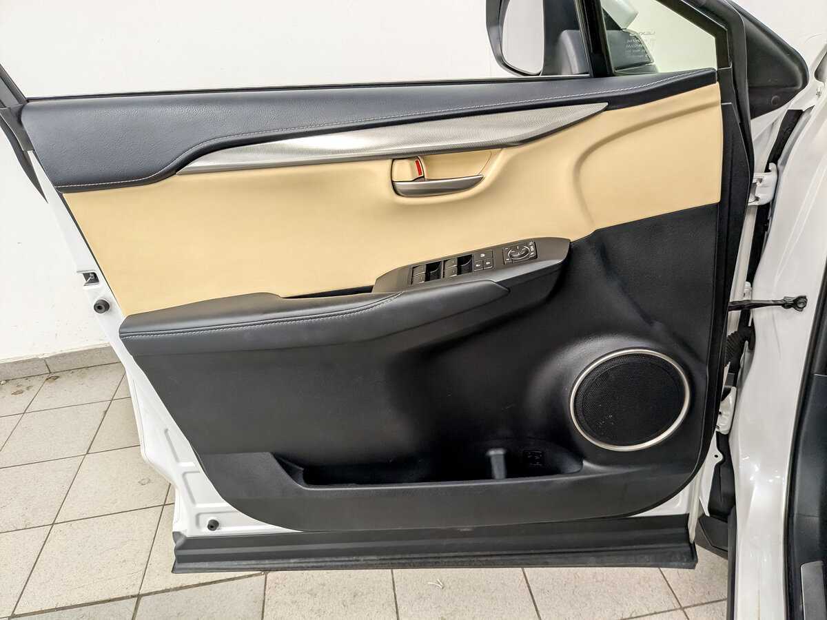 Купить Lexus NX, 2016, 135 708 км.. Фото: #17