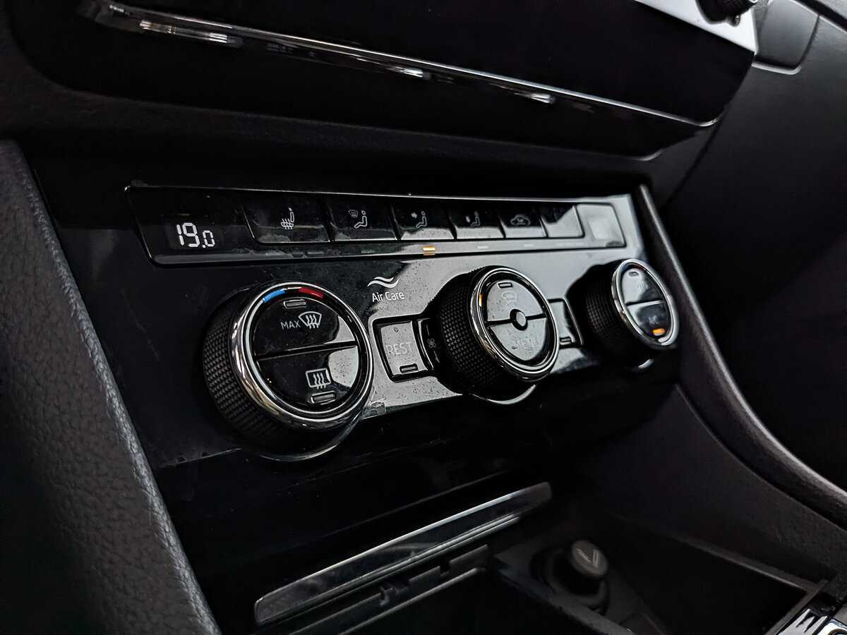 Купить Skoda Superb, 2019, 136 655 км.. Фото: #20