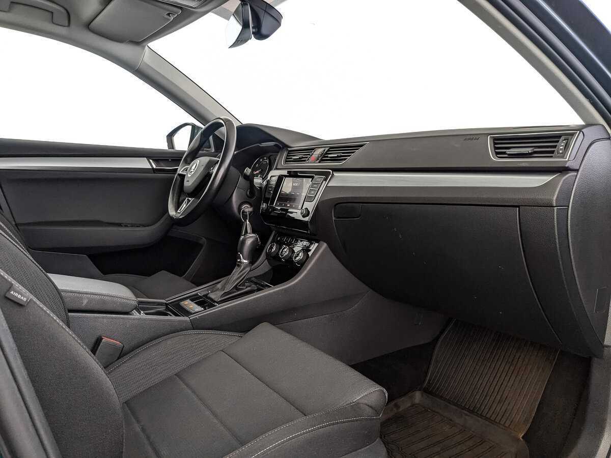 Купить Skoda Superb, 2019, 155 899 км.. Фото: #12