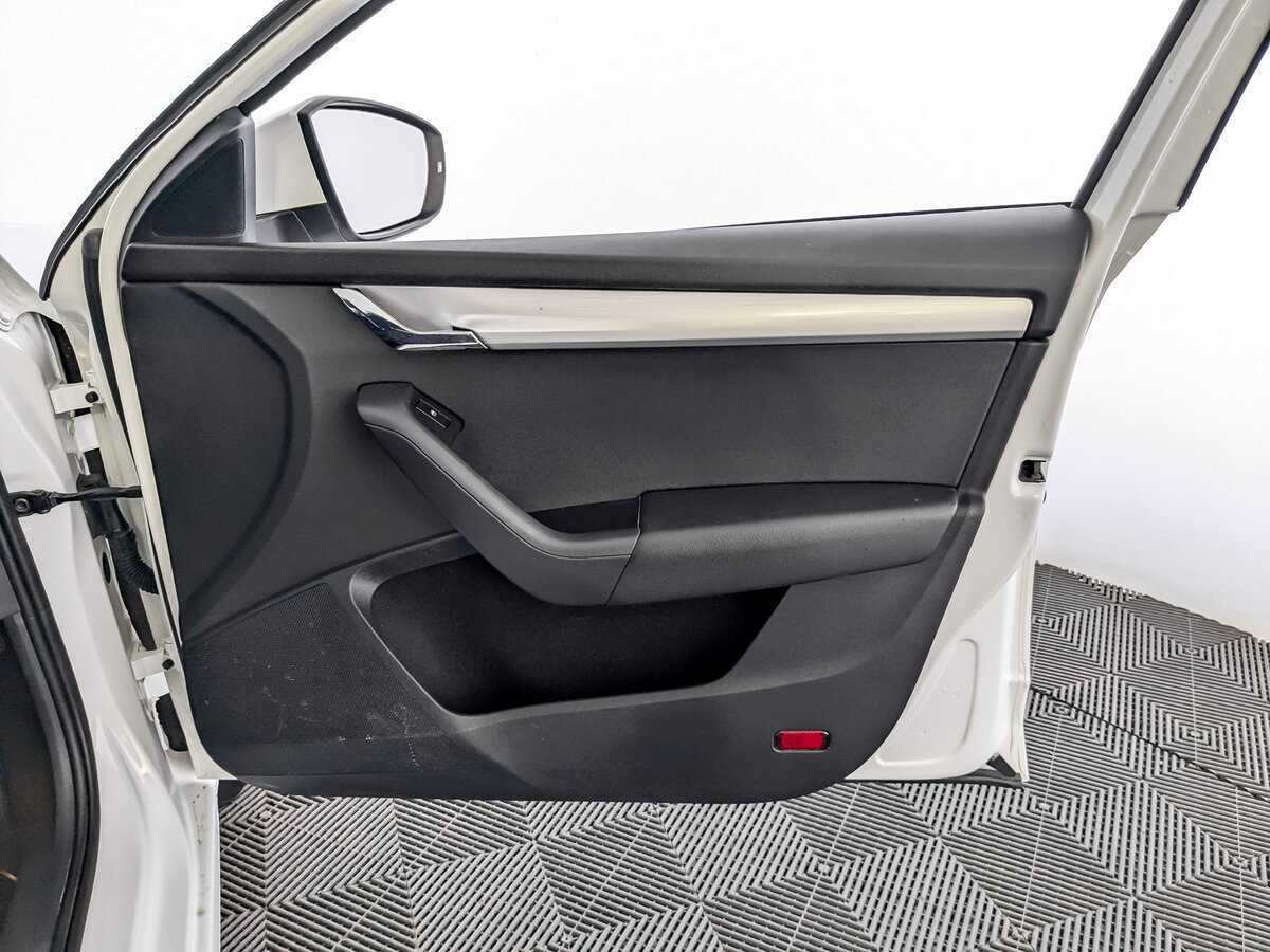 Купить Шкода Октавия, 2018, 107 473 км.. Фото: #23