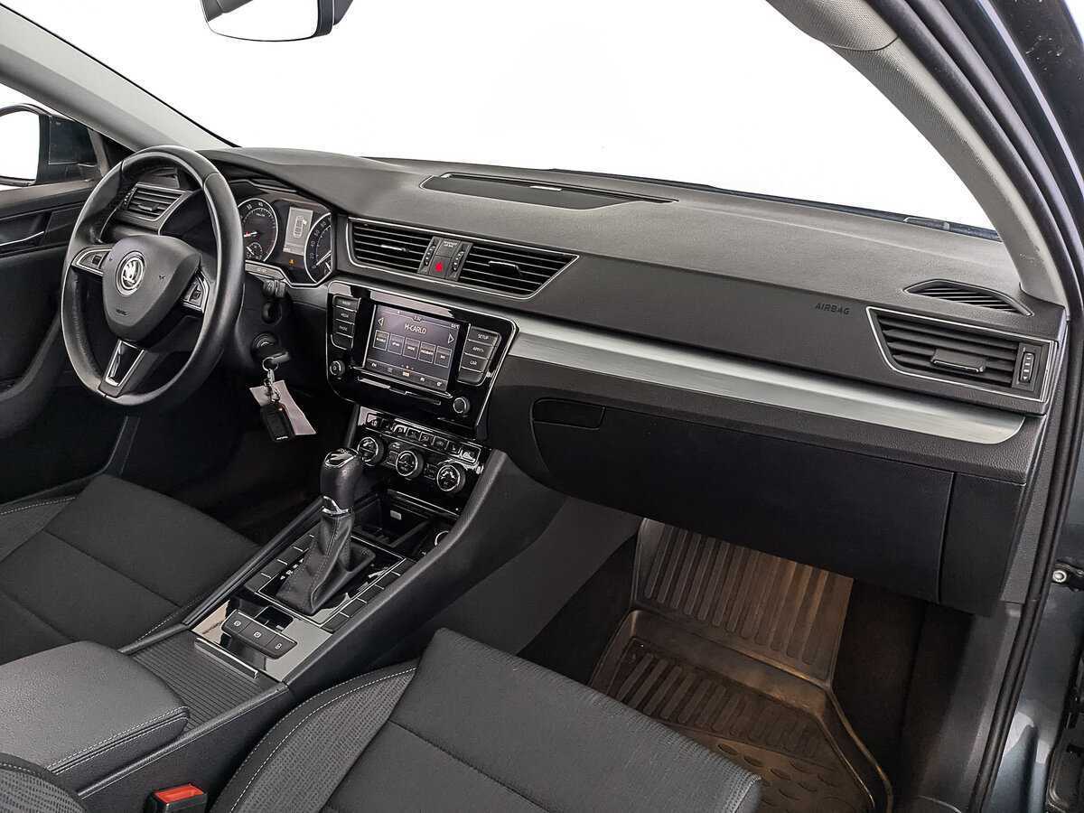 Купить Skoda Superb, 2018, 68 947 км.. Фото: #12