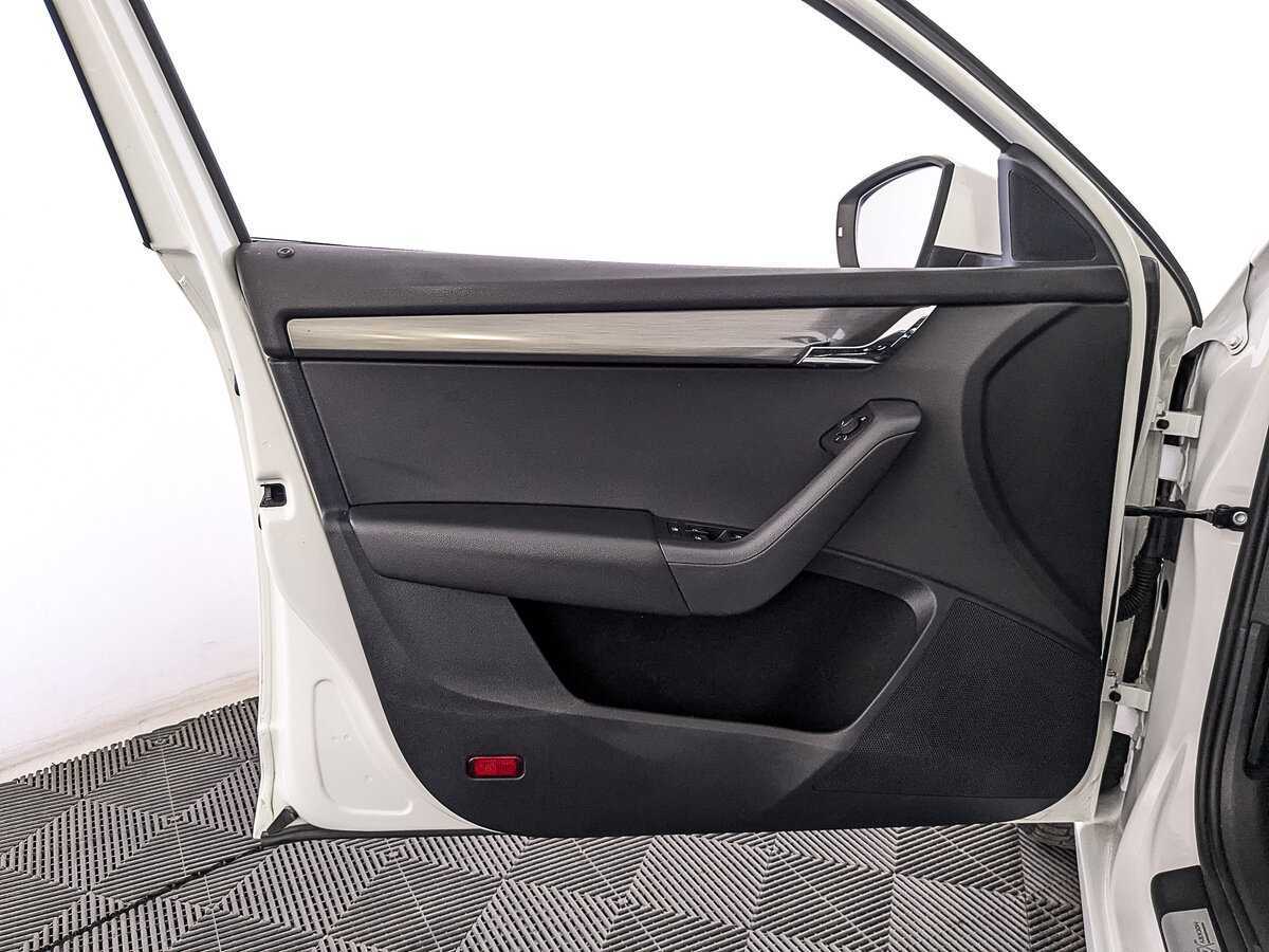 Купить Шкода Октавия, 2018, 94 073 км.. Фото: #18