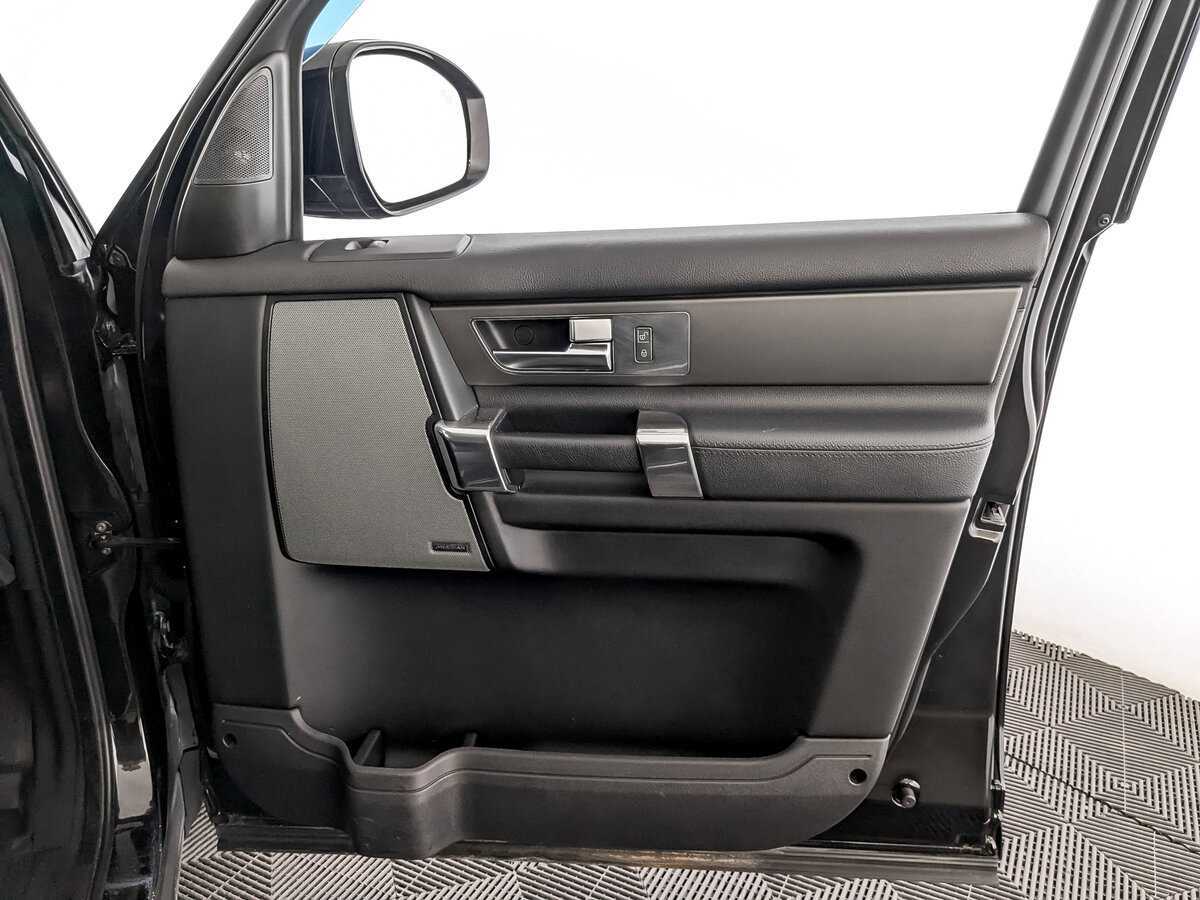 Купить Land Rover Discovery, 2015, 199 260 км.. Фото: #20