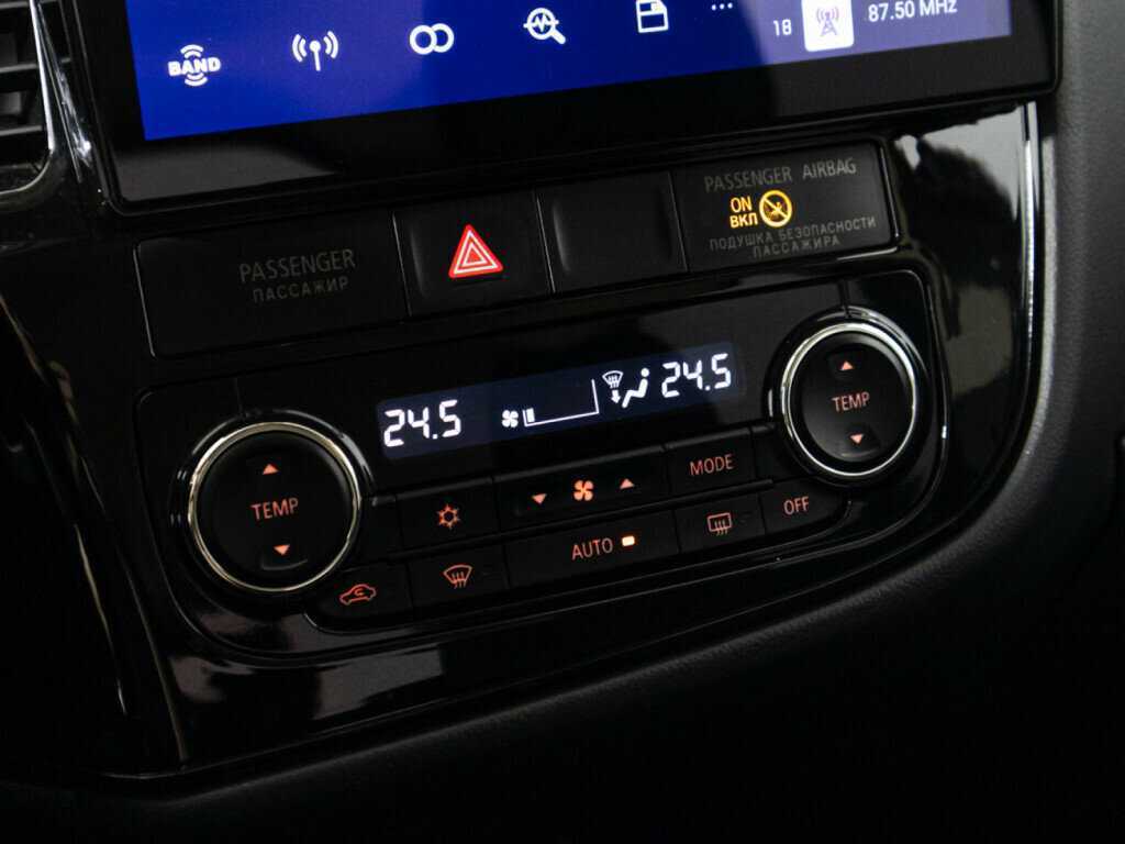 Купить Митсубиши Оутлэндер, 2012, 99 804 км.. Фото: #15