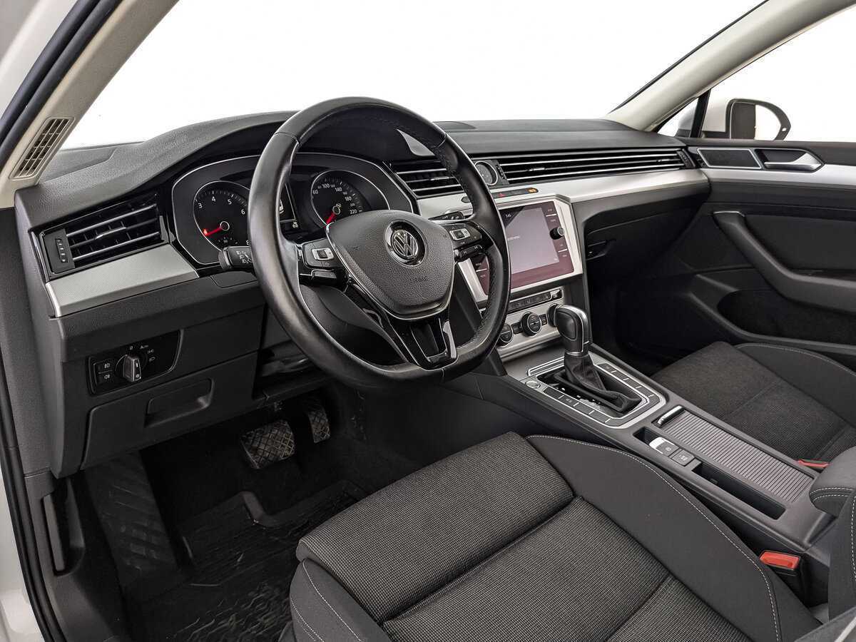 Купить Volkswagen Passat, 2019, 78 524 км.. Фото: #14
