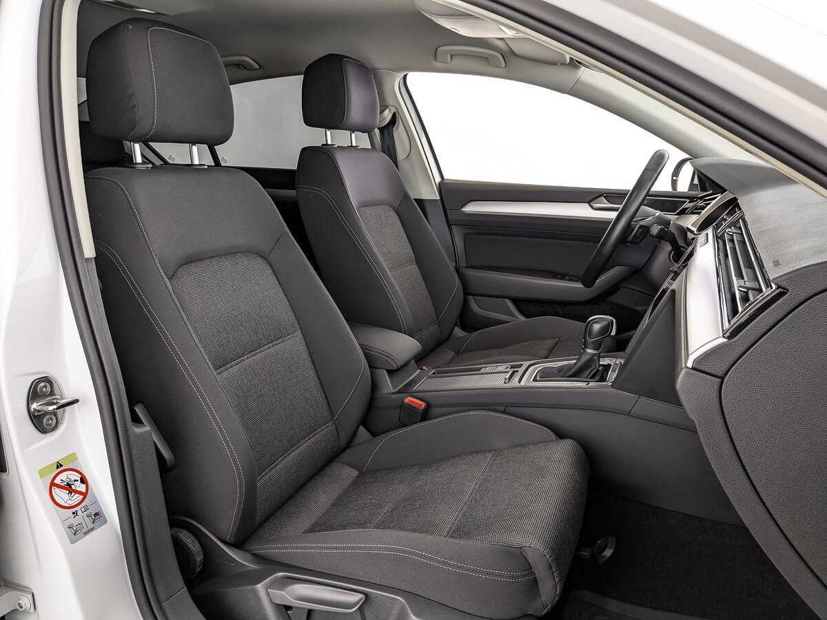 Купить Volkswagen Passat, 2019, 78 524 км.. Фото: #23