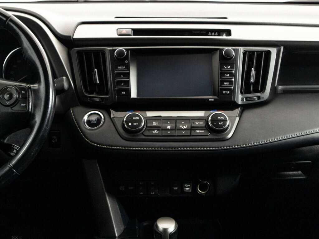 Купить Toyota RAV4, 2017, 122 563 км.. Фото: #13