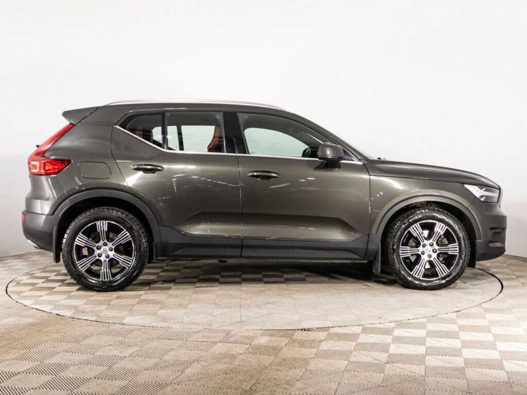 Купить Volvo XC40, 2018, 112 711 км.. Фото: #3