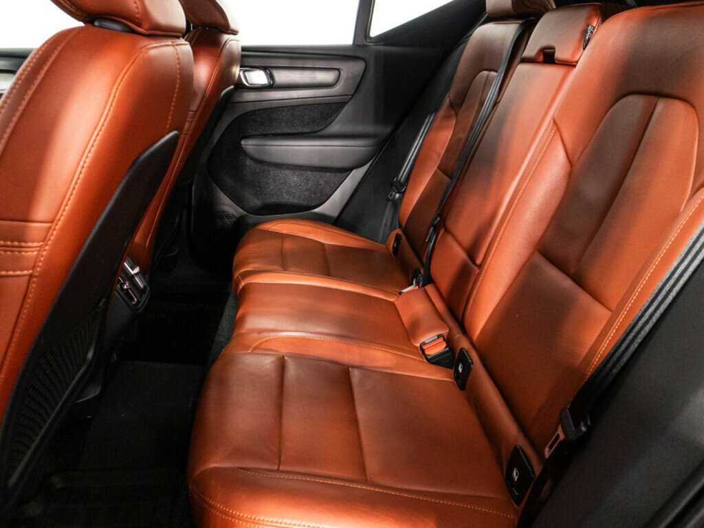 Купить Volvo XC40, 2018, 112 711 км.. Фото: #9