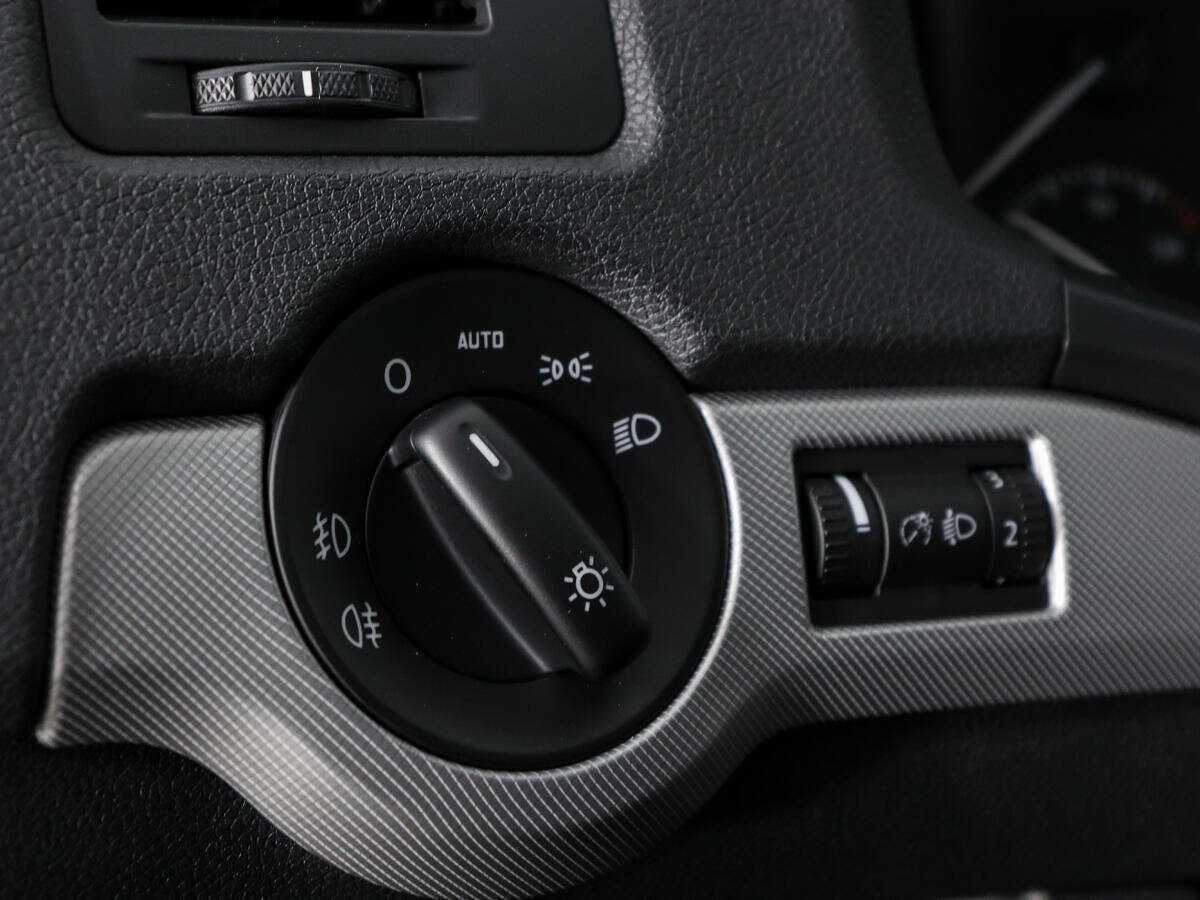 Купить Шкода Октавия, 2013, 181 913 км.. Фото: #9