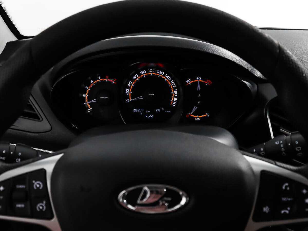 Купить Лада (ВАЗ) Веста, 2019, 106 306 км.. Фото: #14