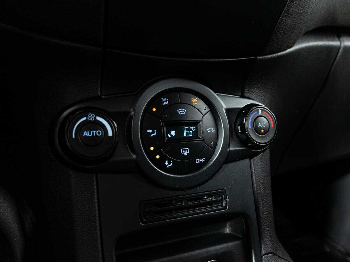 Купить Форд Фиеста, 2016, 124 831 км.. Фото: #14