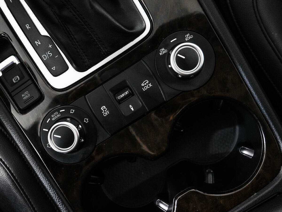 Купить Volkswagen Touareg, 2012, 137 287 км.. Фото: #11