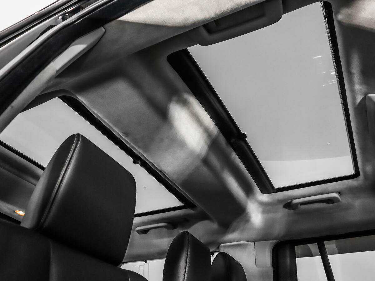 Купить Land Rover Discovery, 2013, 255 466 км.. Фото: #16