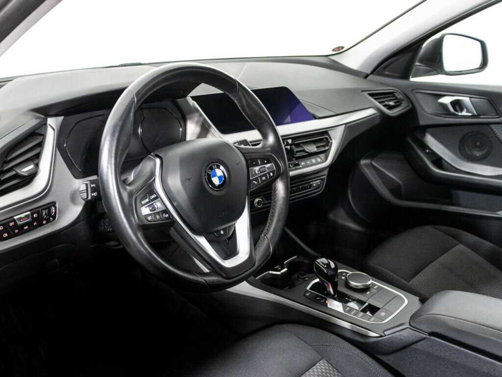 Купить BMW 1 серии, 2019, 140 424 км.. Фото: #10