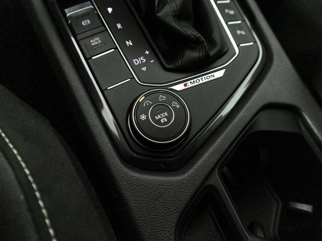 Купить Volkswagen Tiguan, 2018, 166 443 км.. Фото: #18