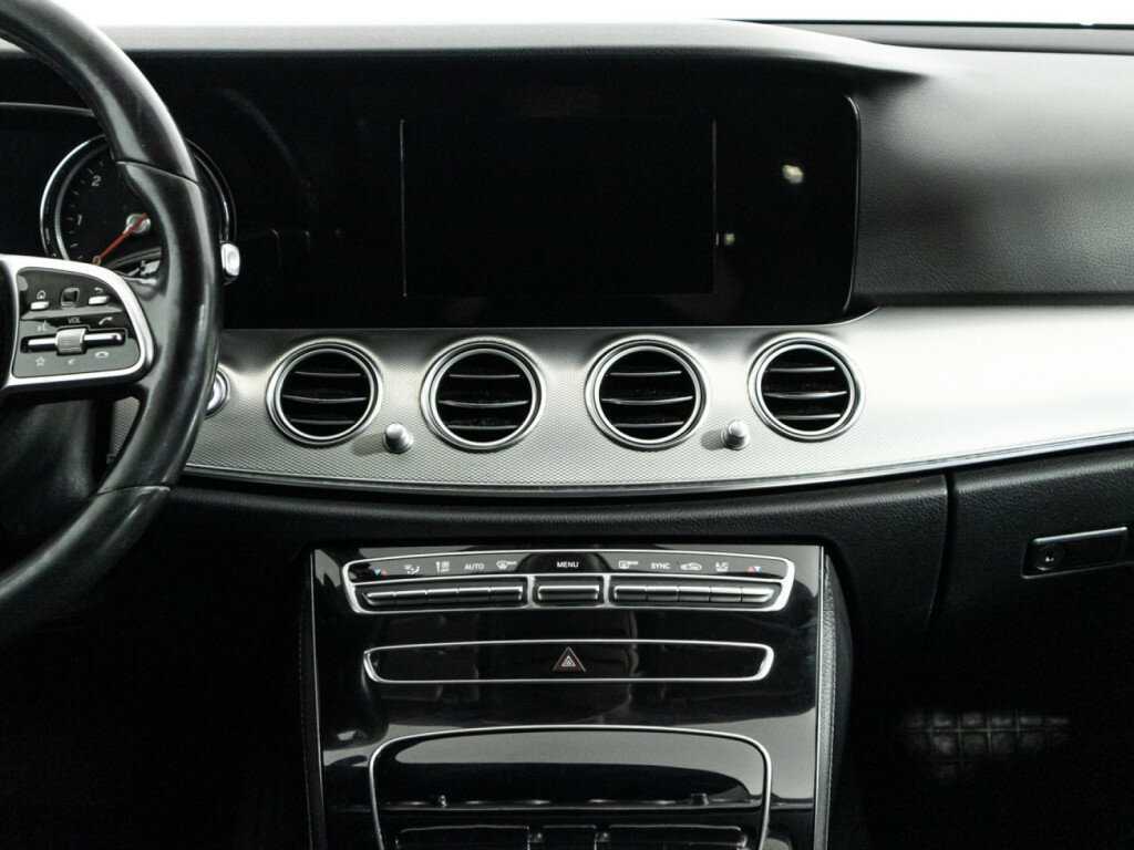 Купить Mercedes-Benz E-Класс, 2019, 266 680 км.. Фото: #13