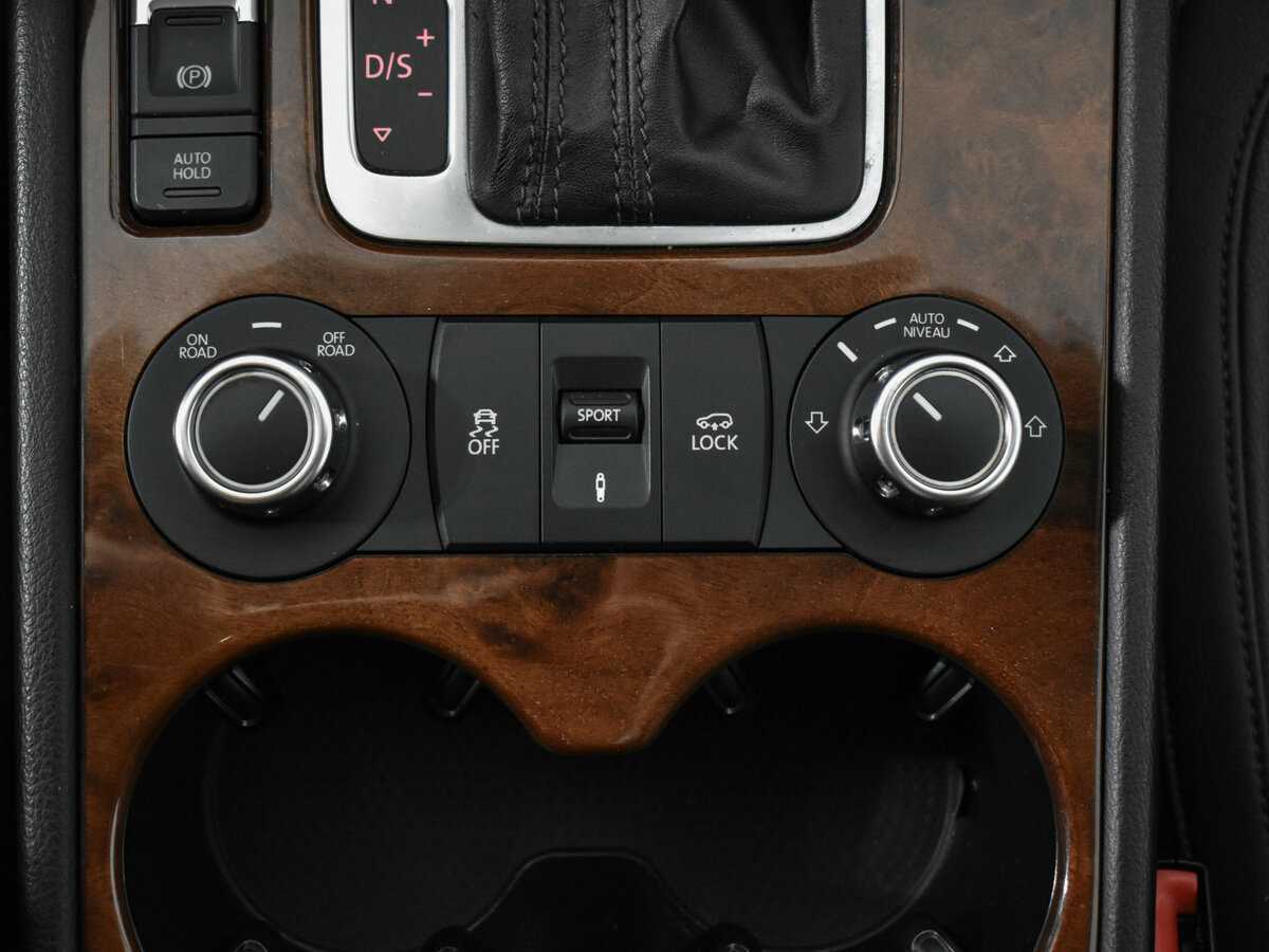 Купить Volkswagen Touareg, 2013, 181 500 км.. Фото: #10