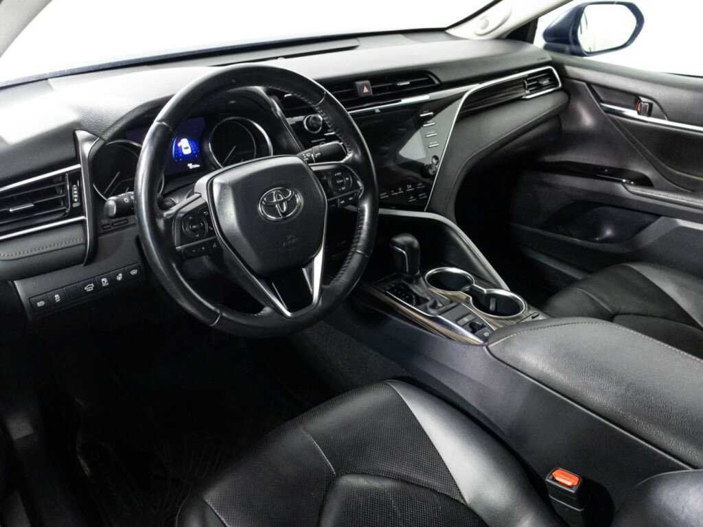 Купить Toyota Camry, 2019, 127 722 км.. Фото: #10