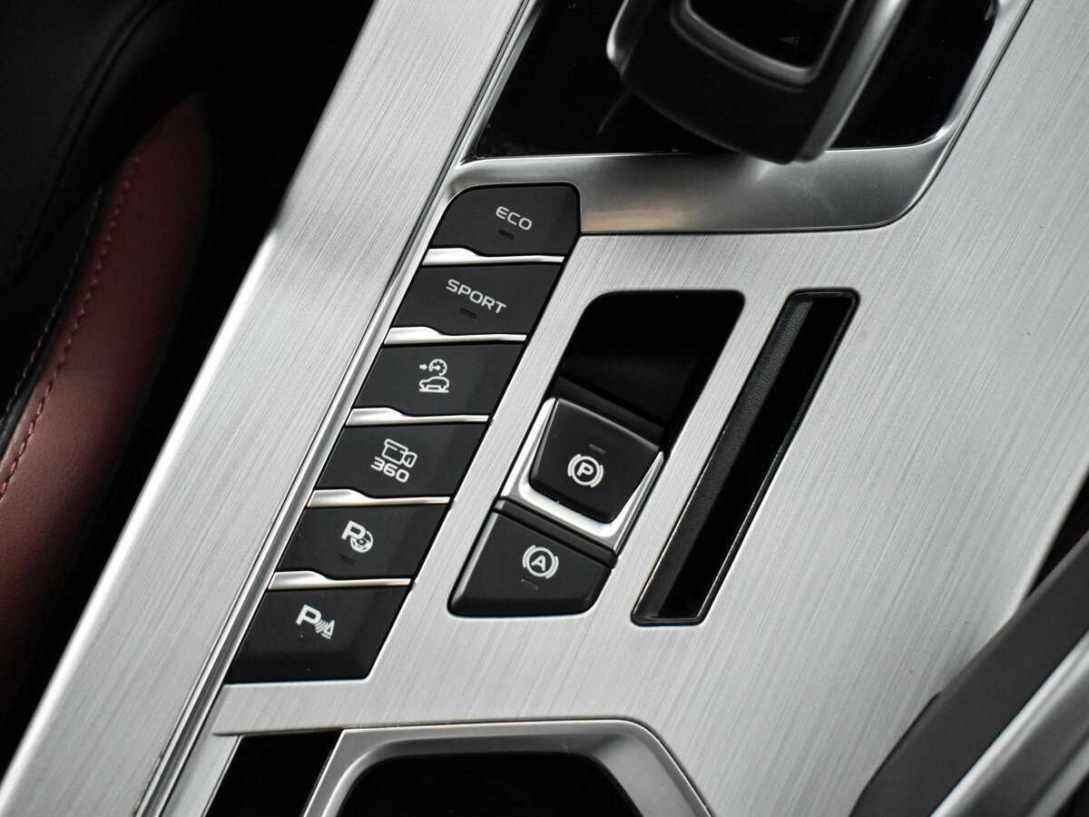 Купить Джили Кулрэй, 2021, 82 572 км.. Фото: #11