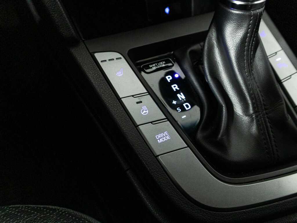 Купить Хендай Елантра, 2019, 148 427 км.. Фото: #19