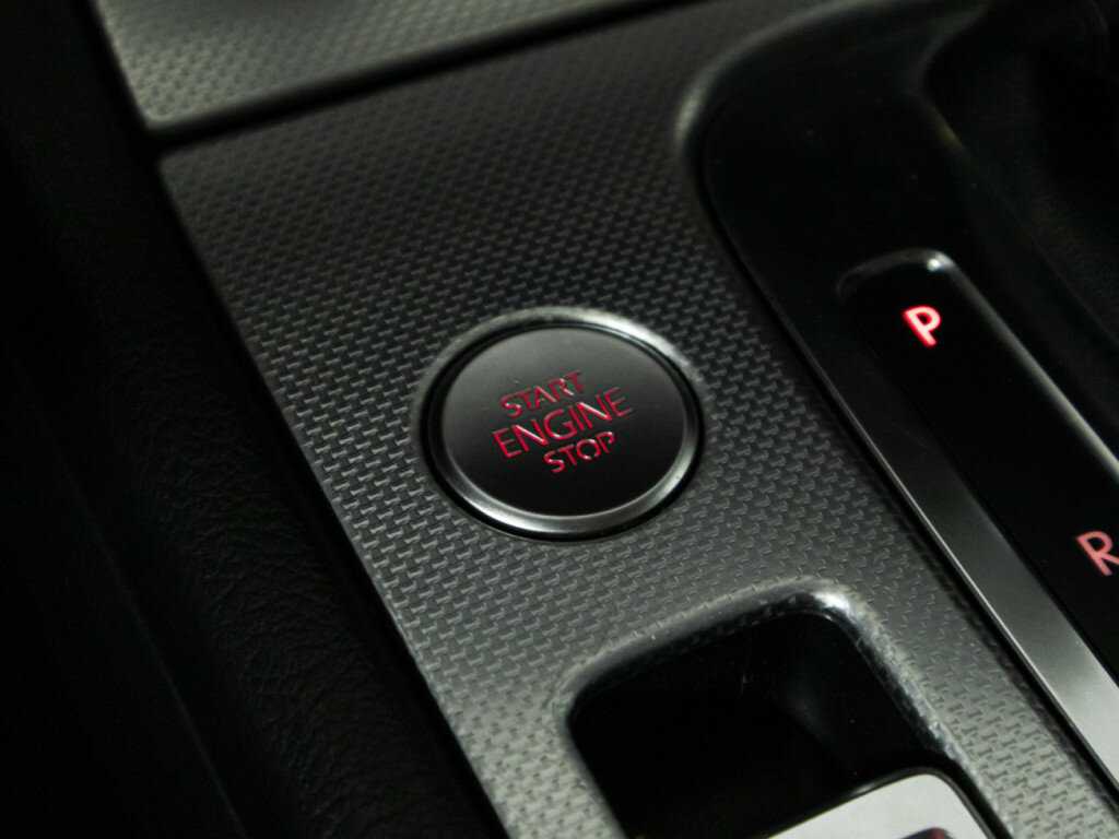 Купить Volkswagen Touareg, 2012, 213 587 км.. Фото: #17