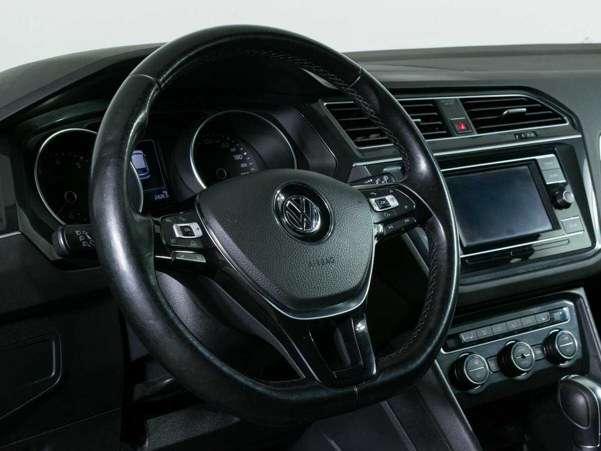 Купить Volkswagen Tiguan, 2018, 117 170 км.. Фото: #11