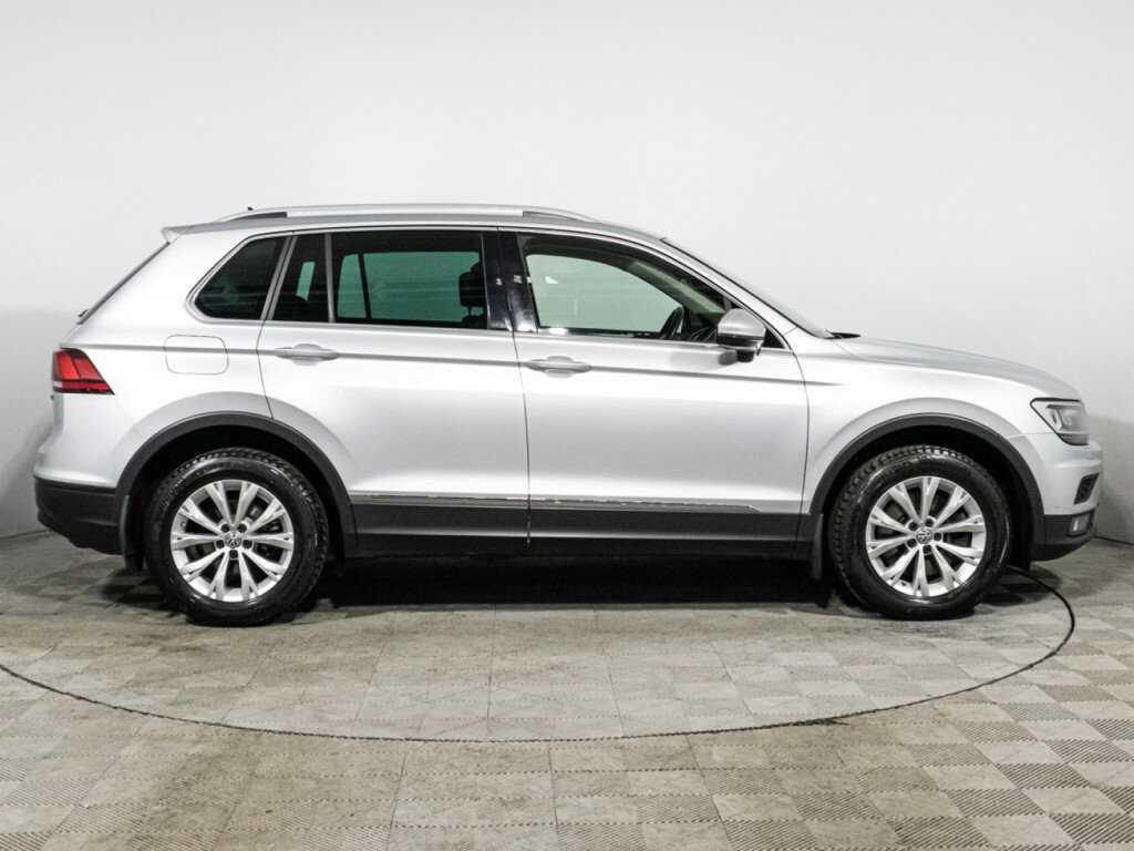 Купить Volkswagen Tiguan, 2019, 115 775 км.. Фото: #3
