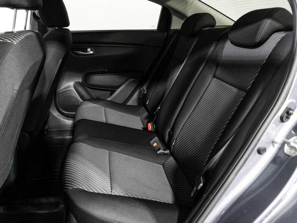 Купить Киа Рио, 2019, 62 367 км.. Фото: #9