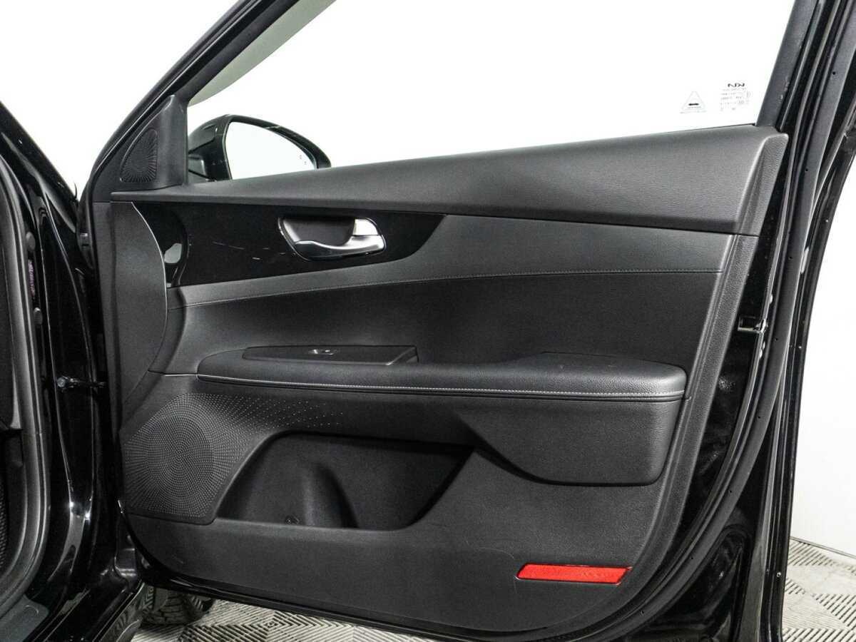 Купить Kia Cerato, 2021, 116 898 км.. Фото: #27