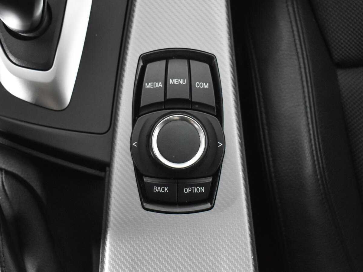 Купить BMW 3 серии, 2017, 111 205 км.. Фото: #11