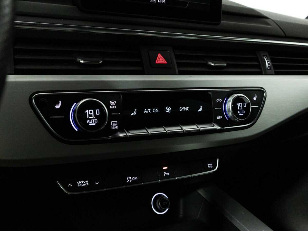 Купить Audi A4, 2017, 90 711 км.. Фото: #18