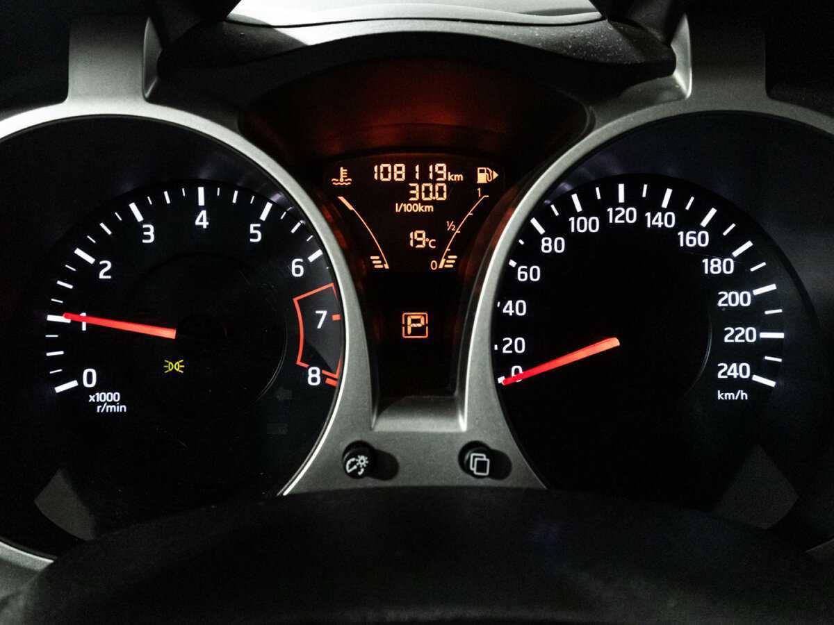 Купить Ниссан Жук, 2014, 108 117 км.. Фото: #11