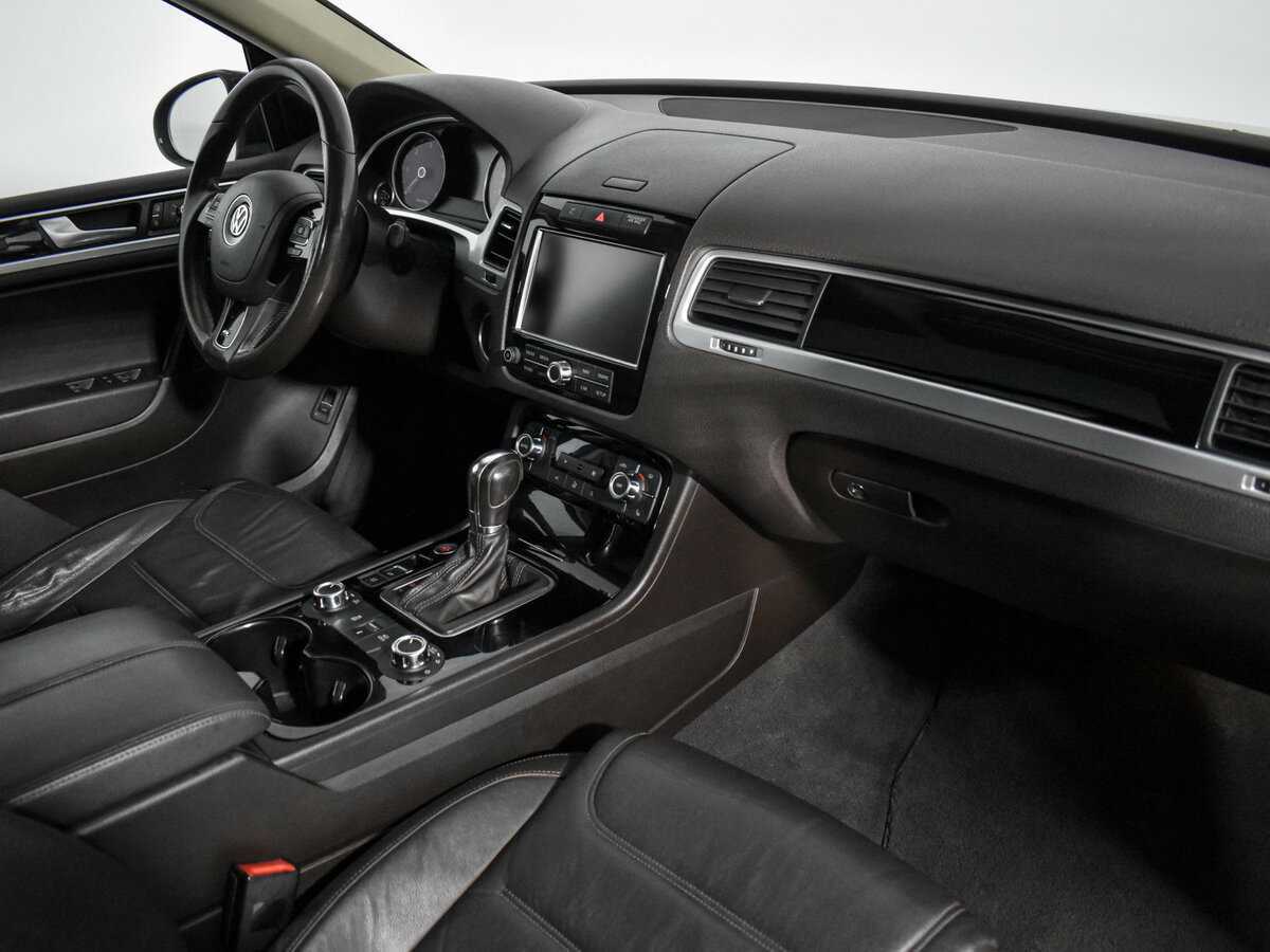 Купить Volkswagen Touareg, 2013, 151 903 км.. Фото: #12