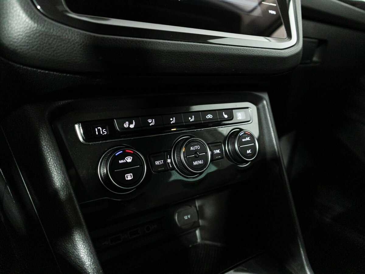 Купить Volkswagen Tiguan, 2019, 103 684 км.. Фото: #16
