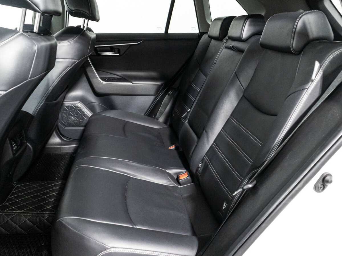 Купить Toyota RAV4, 2021, 59 343 км.. Фото: #9